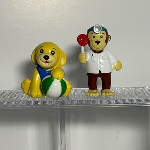 Ganz Webkinz Doctor Monkey MD & Beach Boy Golden Retriever PVC figurines